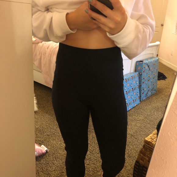 Pants - Picture 3 of 4